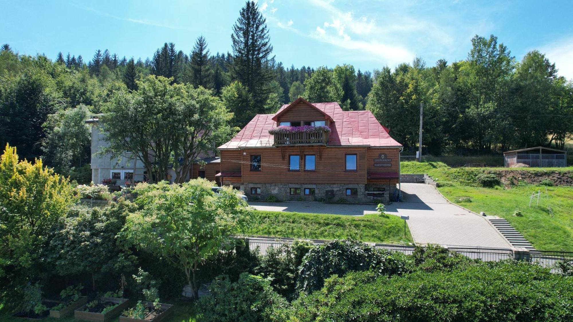 Leonardo Guesthouse Сверадув-Здруй Экстерьер фото